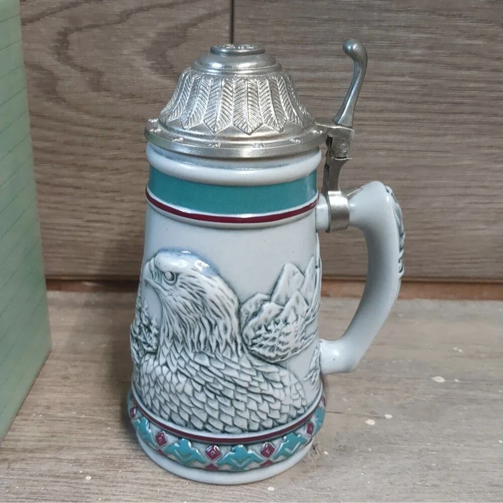 Avon 1990 Endangered Species The Bald Eagle Mini Stein #24081